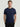 Homem em look smart casual com camiseta premium de algodão peruano